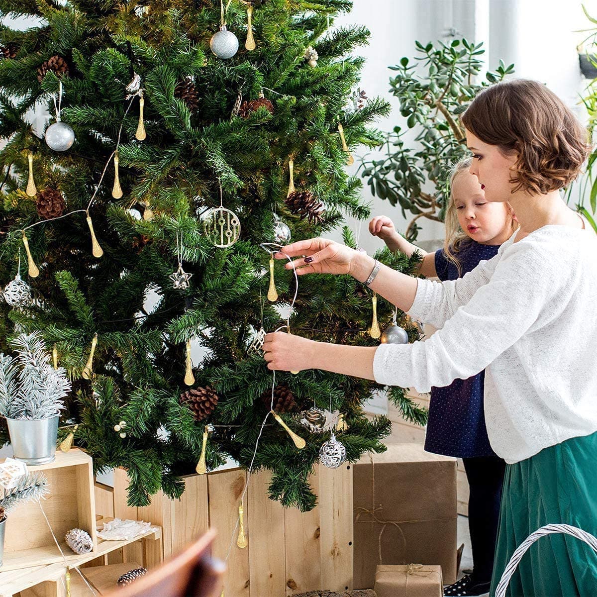 3M 14 LED Crystal Bubble Star Fairy String Lights - Warm White Decorative Lighting for Home, Bedroom, Wedding & Party Decoration - Image 7